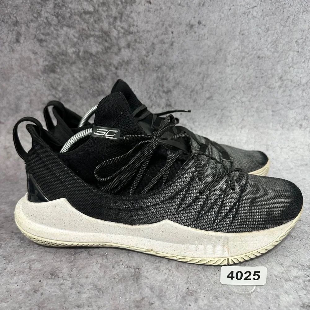 Under Armour Curry 5 Basketball Shoes Mens 11 Black White 3020657-101 Low Top